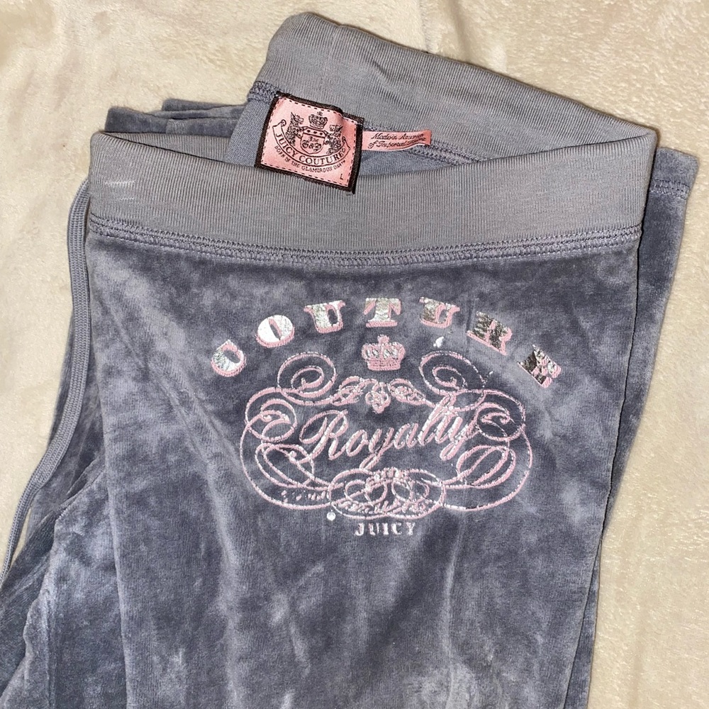 Rare Juicy Couture “Couture Royalty” Drawstring Velour Pants 💕